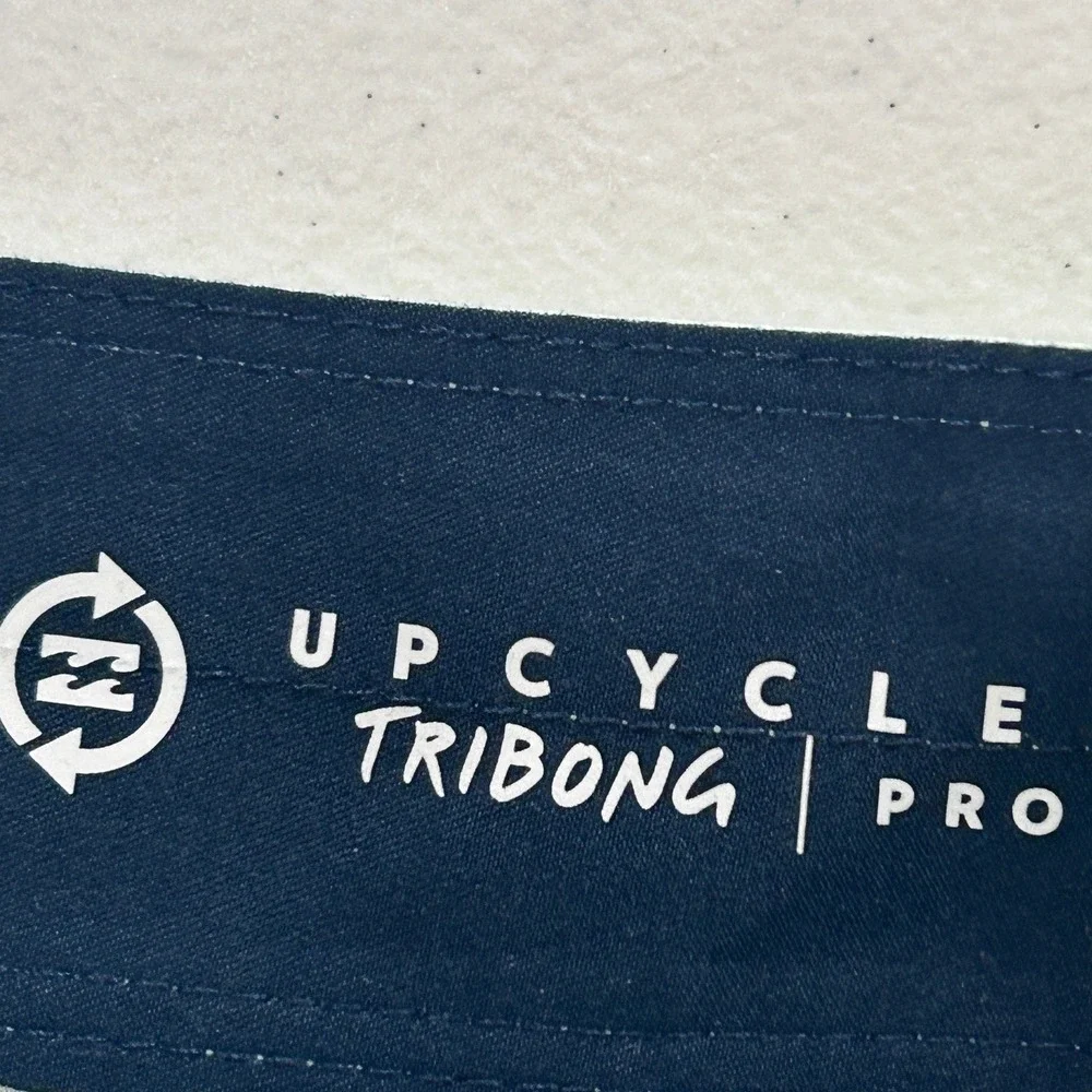 Billabong Tribong Pro Upcycler Mens Boardshorts Navy Floral Ombre Size‎ 27 NEW